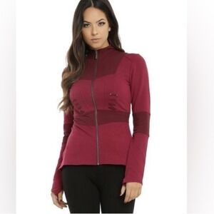 Hot Topic Her Universe Women of Marvel The Scarlet Witch Jacket Size XLL